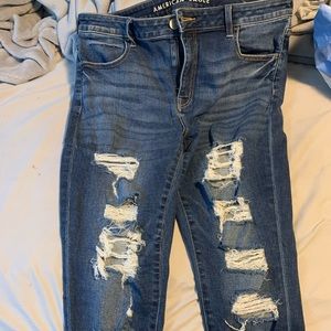 American eagle ripped jeggings